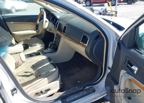 2010 Lincoln Mkz z USA, uszkodzony, nr VIN 3LNHL2JC2AR652663